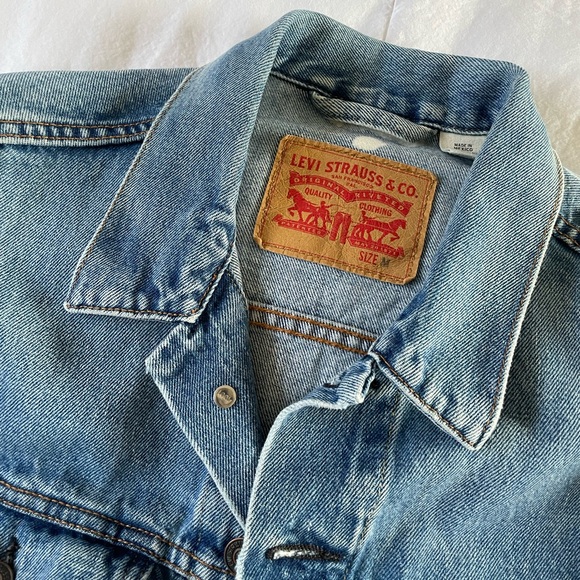 Levi’s Bleached Denim Trucker Jacket Unisex M - Picture 8 of 12